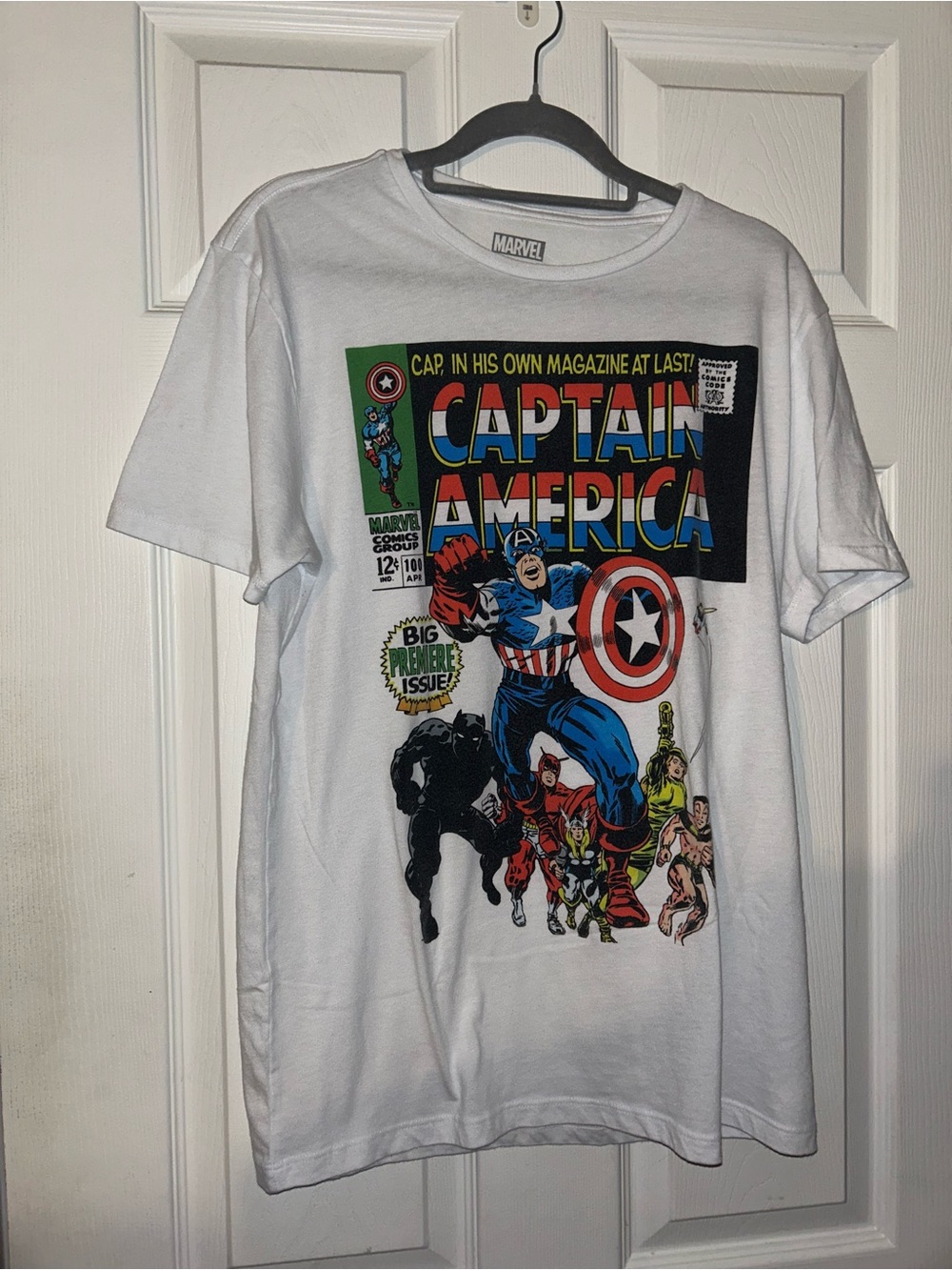 Marvel Captain America Comic Cover White Graphic Tee